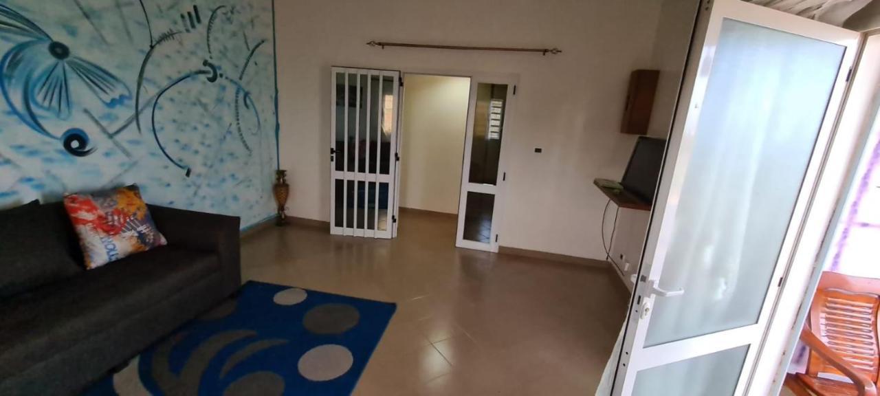 Appartement keur manga à La La Somone Chambre photo