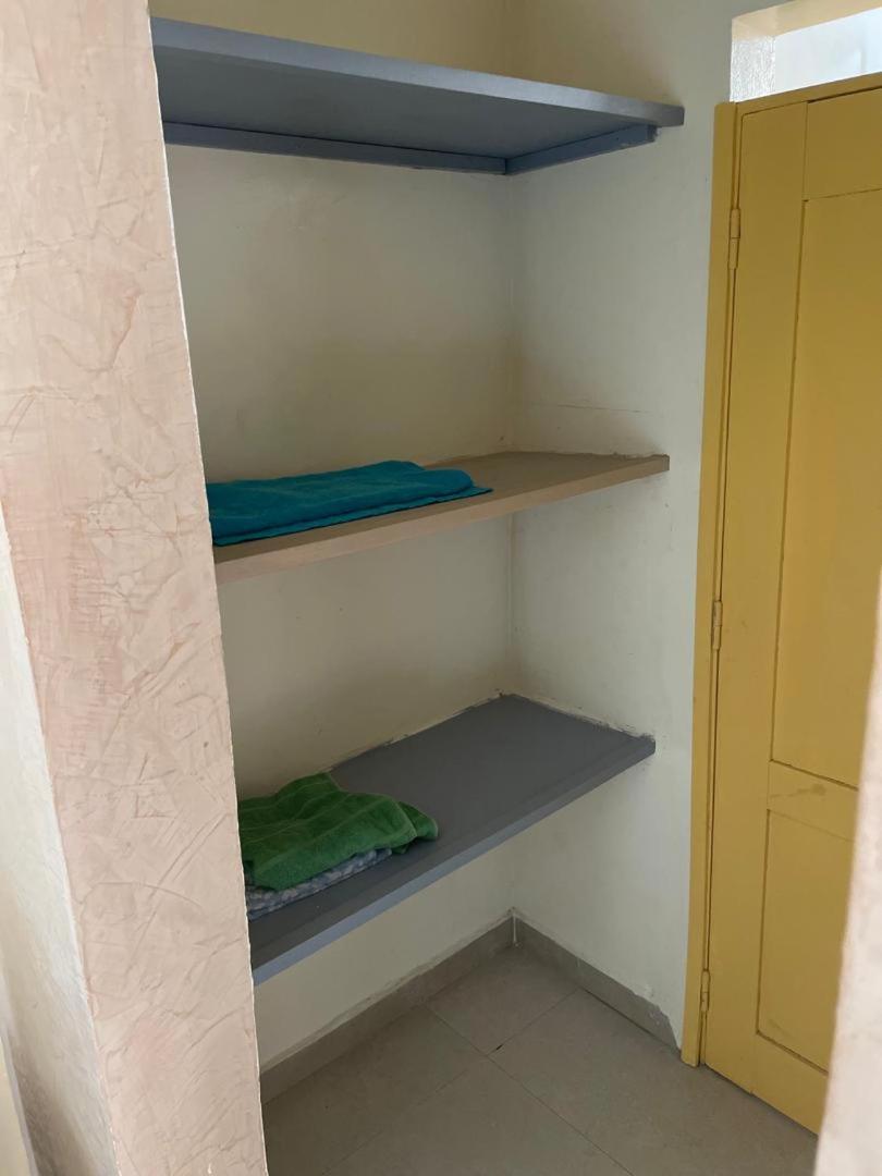 Appartement keur manga à La La Somone Chambre photo